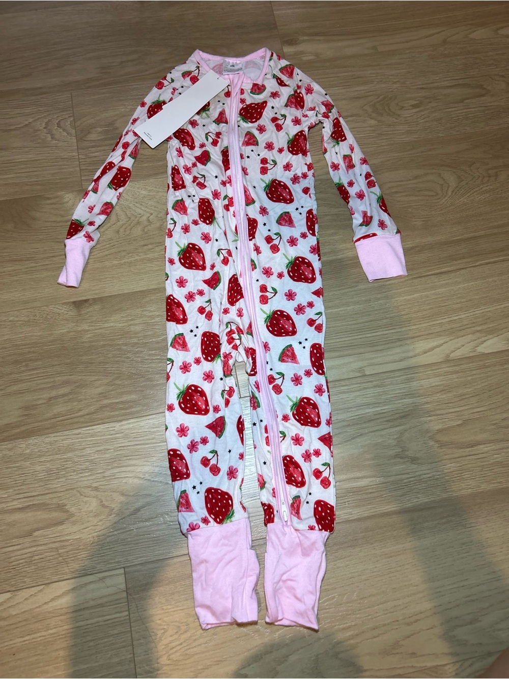 Source Unknown Pink Strawberry Print Kids Footed One-Piece